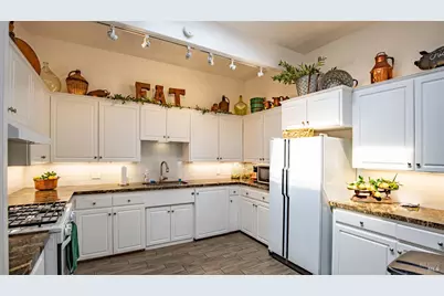 148 Oakwood Drive, Petaluma, CA 94954 - Photo 39