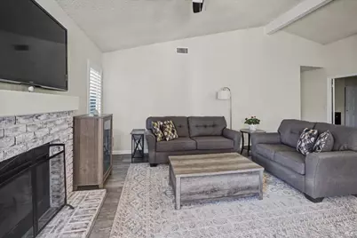 151 Heartford Way, American Canyon, CA 94503 - Photo 17