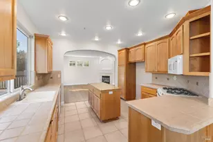 397 Parkview Dr, Healdsburg, CA 95448 - Photo 15