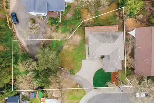 397 Parkview Dr, Healdsburg, CA 95448 - Photo 37