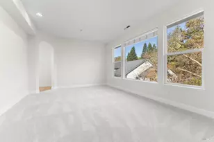 397 Parkview Dr, Healdsburg, CA 95448 - Photo 19