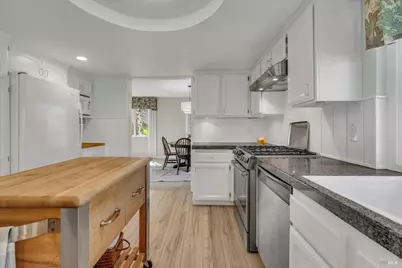 507 Union Court, Benicia, CA 94510 - Photo 15