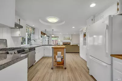 507 Union Court, Benicia, CA 94510 - Photo 13