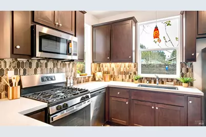 70 Birch Haven Way, Santa Rosa, CA 95407 - Photo 7