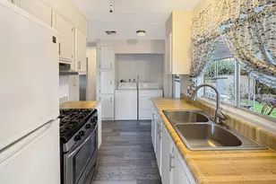 700 E Gobbi St, Ukiah, CA 95482 - Photo 5