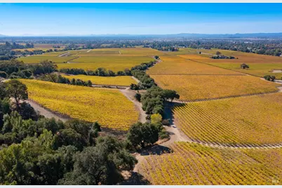 1276 Jensen Lane, Windsor, CA 95492 - Photo 13