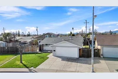 2219 Santa Clara Drive, Fairfield, CA 94533 - Photo 33