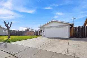 2219 Santa Clara Dr, Fairfield, CA 94533 - Photo 3