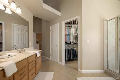 912 Cedar Brook Lane, Vacaville, CA 95687 - Photo 49