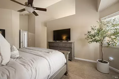 912 Cedar Brook Lane, Vacaville, CA 95687 - Photo 41