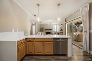 912 Cedar Brook Ln, Vacaville, CA 95687 - Photo 11