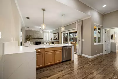 912 Cedar Brook Lane, Vacaville, CA 95687 - Photo 15