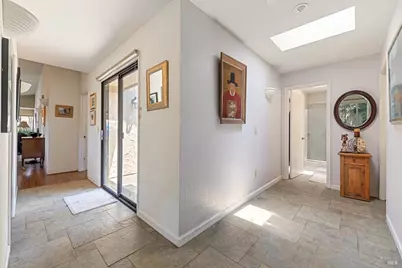 105 Holstrom Circle, Novato, CA 94947 - Photo 21