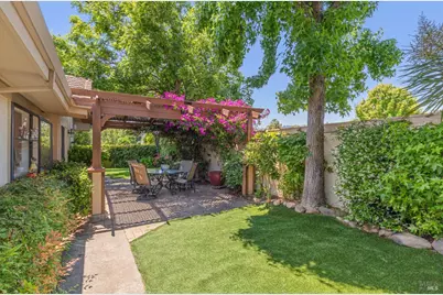 105 Holstrom Circle, Novato, CA 94947 - Photo 43