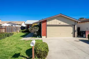 482 Vivienne Dr, Watsonville, CA 95076 - Photo 1