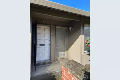 27 Woodgreen Street, Santa Rosa, CA 95409 - Photo 3