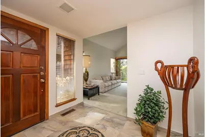 9231 Lakewood Drive, Windsor, CA 95492 - Photo 3