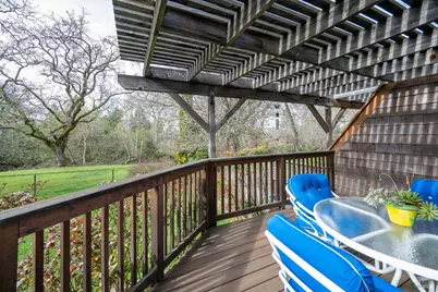 9231 Lakewood Drive, Windsor, CA 95492 - Photo 35