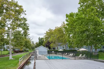 9231 Lakewood Drive, Windsor, CA 95492 - Photo 45