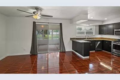 128 Lassen Circle, Vacaville, CA 95687 - Photo 11