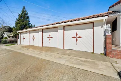 803 E 5th Street, Benicia, CA 94510 - Photo 13