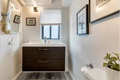 11 E Pier, Sausalito, CA 94965 - Photo 11
