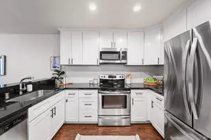 2403 Marylyn Cir, Petaluma, CA 94954 - Photo 9