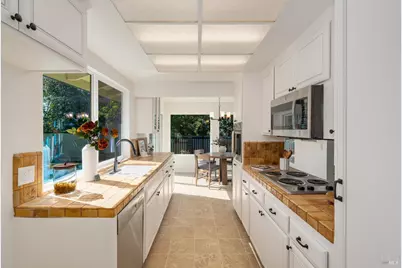 2625 Hidden Valley Drive, Santa Rosa, CA 95404 - Photo 11