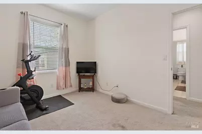 8128 Carlisle Way, Vallejo, CA 94591 - Photo 21