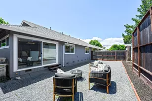 431 University St, Healdsburg, CA 95448 - Photo 15