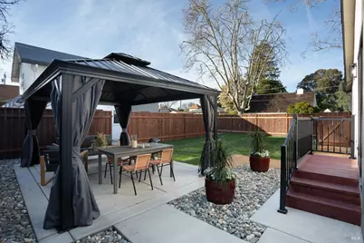 409 W C Street, Dixon, CA 95620 - Photo 31