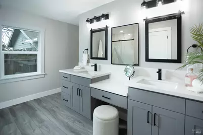 409 W C Street, Dixon, CA 95620 - Photo 29