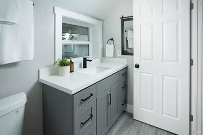 409 W C Street, Dixon, CA 95620 - Photo 51