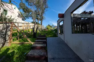 50 Hillcrest Ct, San Anselmo, CA 94960 - Photo 23