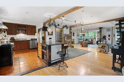 7456 Sir Francis Drake Boulevard, Lagunitas, CA 94938 - Photo 11