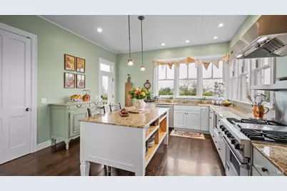 1170 Bayview Avenue, Napa, CA 94559 - Photo 15