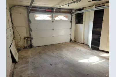 9500 Golf Links Road, Oakland, CA 94605 - Photo 7