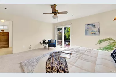 689 W C Street, Dixon, CA 95620 - Photo 39