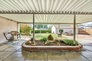 689 W C St, Dixon, CA 95620 - Photo 75