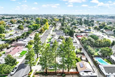 689 W C Street, Dixon, CA 95620 - Photo 59