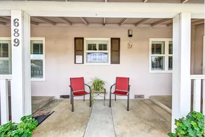 689 W C Street, Dixon, CA 95620 - Photo 15