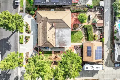 689 W C Street, Dixon, CA 95620 - Photo 57