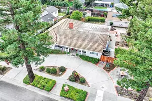 689 W C St, Dixon, CA 95620 - Photo 7