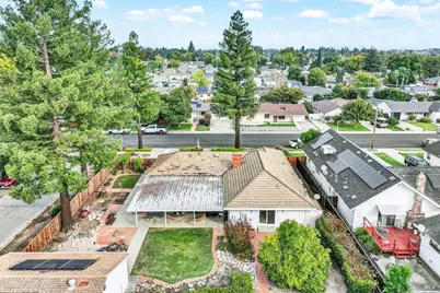 689 W C Street, Dixon, CA 95620 - Photo 63