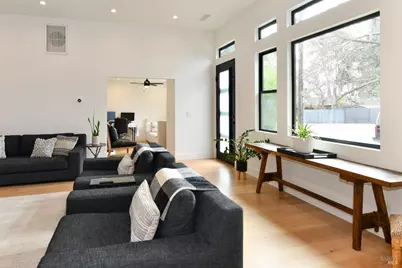 2470 W Pueblo Avenue, Napa, CA 94558 - Photo 7