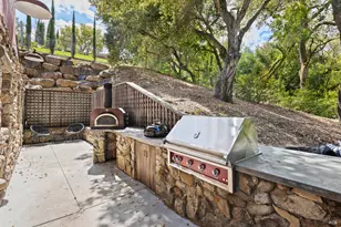 35 Forest Ln, Napa, CA 94558 - Photo 17