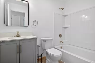 305 Westmont Place, Santa Rosa, CA 95401 - Photo 21