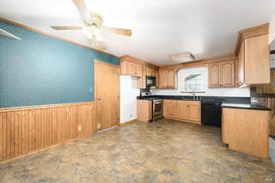 2430 Yajome Street, Napa, CA 94558 - Photo 9