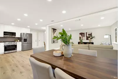 880 Trysail Court, Vacaville, CA 95687 - Photo 3