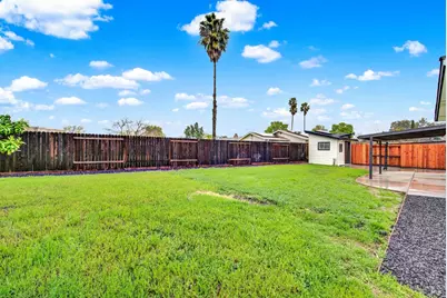 880 Trysail Court, Vacaville, CA 95687 - Photo 35